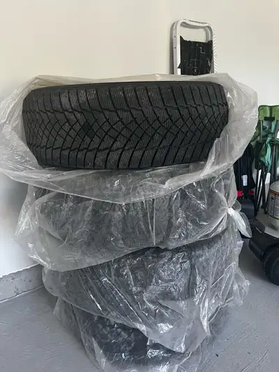I have 4 almost brand new “Moto master winter edge 2” tires mounted and balanced on steel rims. I bo...