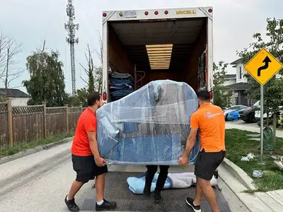 Movers, Reliable Movers, Movers in Mississauga, Top rated Movers, Moving Services, Moving Company, M...