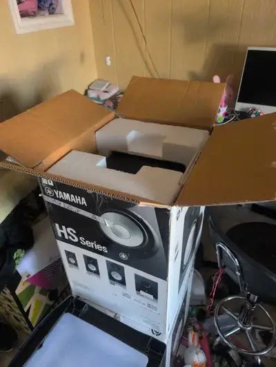Yamaha HS8 Monitor Pair MUST GO, View more