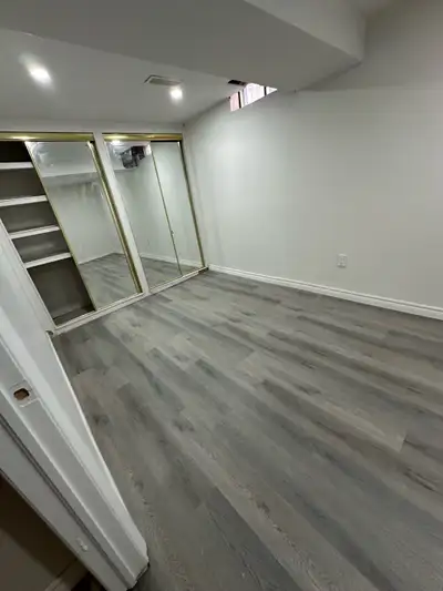 basement for rent in Malton 4 bedrooms