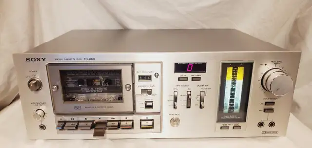 VINTAGE Sony TC-K60 Stereo Cassette Deck Tape Player Tapecorder in Stereo Systems & Home Theatre in Mississauga / Peel Region - Image 2