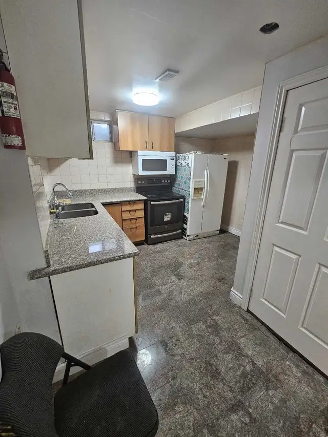 View of bsmt for rent, mccowan & denison, with FRONT SEPARATE ENTRANCE | Long ...
