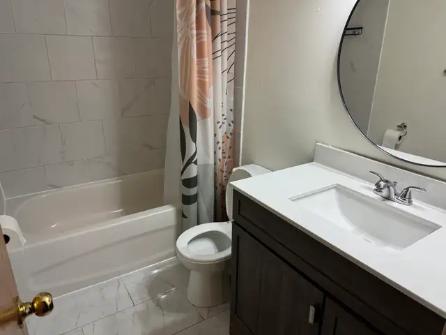 Private room for rent  in Room Rentals & Roommates in Peterborough - Image 8