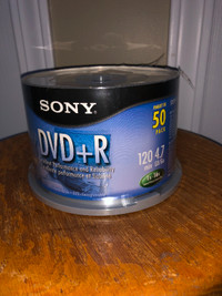 SONY DVD Recordable Media DVD+R 4.7GB 120Min 16X 50Pack