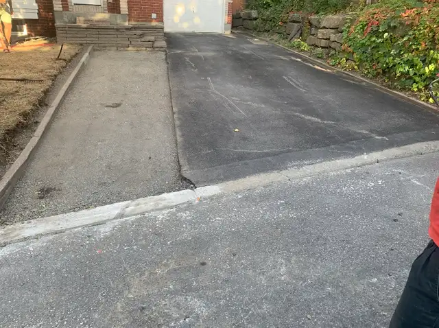 Asphalt Concrete Sealer467776881998571521
