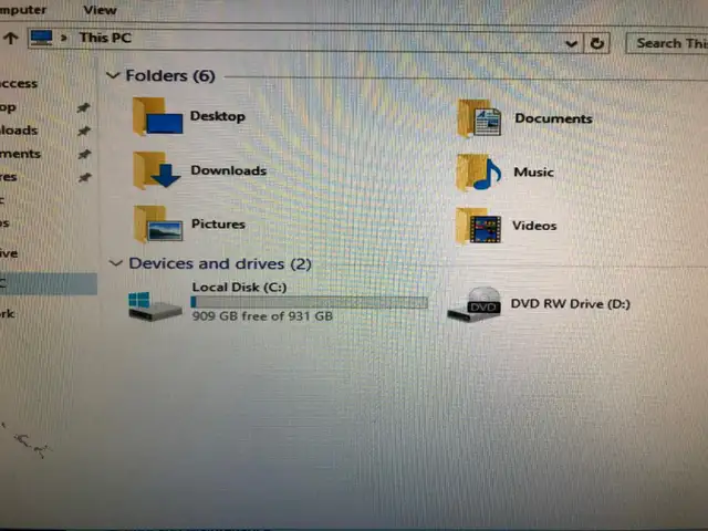 Dell Precision T3500 Workstation PC Xeon 3.7GHz 12GB RAM in Desktop Computers in Markham / York Region - Image 7
