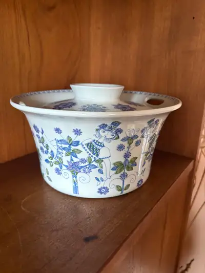 Figgjo Lotte Casserole, View more