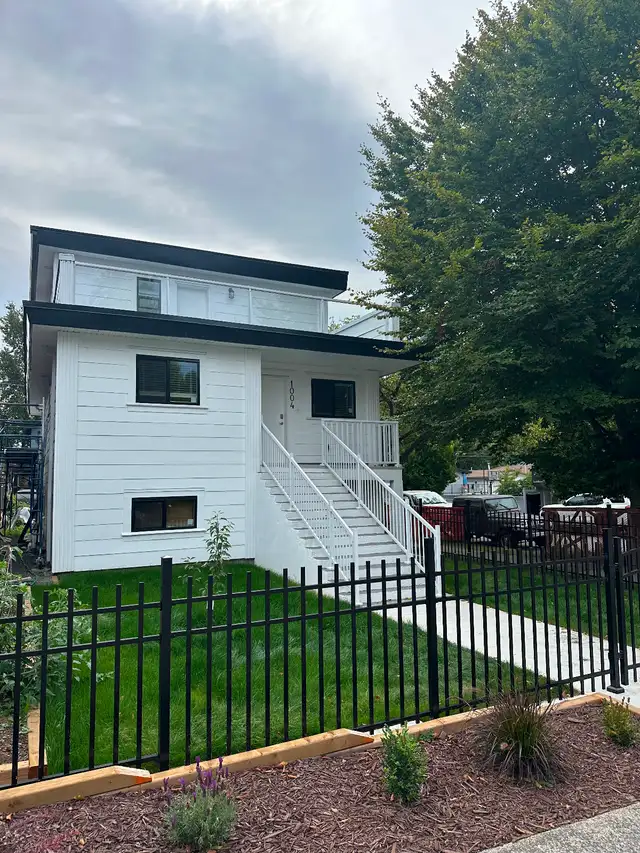 Newly Renovated 5-Bedroom Home for Rent in Vancouver