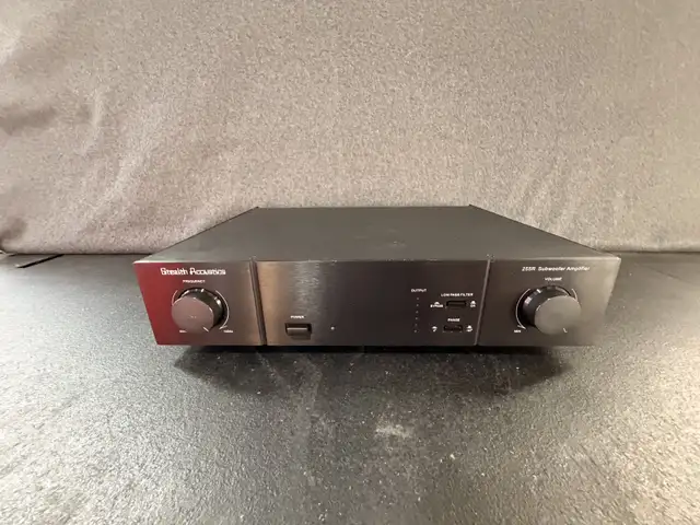 Stealth Acoustics 255R Subwoofer Amplifier in Speakers in Markham / York Region - Image 2