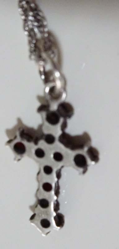 antique GARNET pendant CROSS Bohemian 925 and 925 silver chain in Jewellery & Watches in Cambridge - Image 4