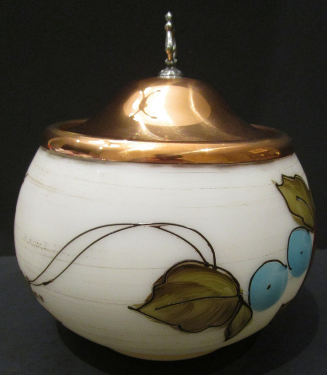 VINTAGE HAND PAINTED GLASS & COPPER "BISCUIT BARREL" in Arts & Collectibles in Hamilton - Image 3
