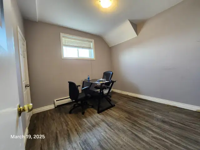 OMVIC Approved office space with 3 parking for lease in Commercial & Office Space for Rent in Oshawa / Durham Region - Image 6