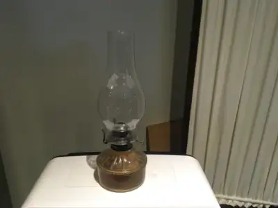 Lampe à l’huile NOUVEAU PRIX, View more