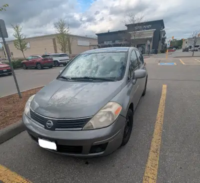 2007 Nissan Versa Hatchback with 195,000 kms. Owned for the last 5 years, oil service done every 500...
