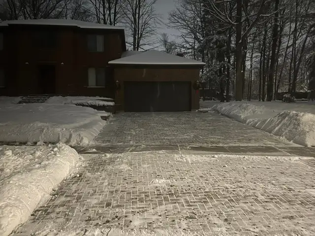 snow removal588721284952903686