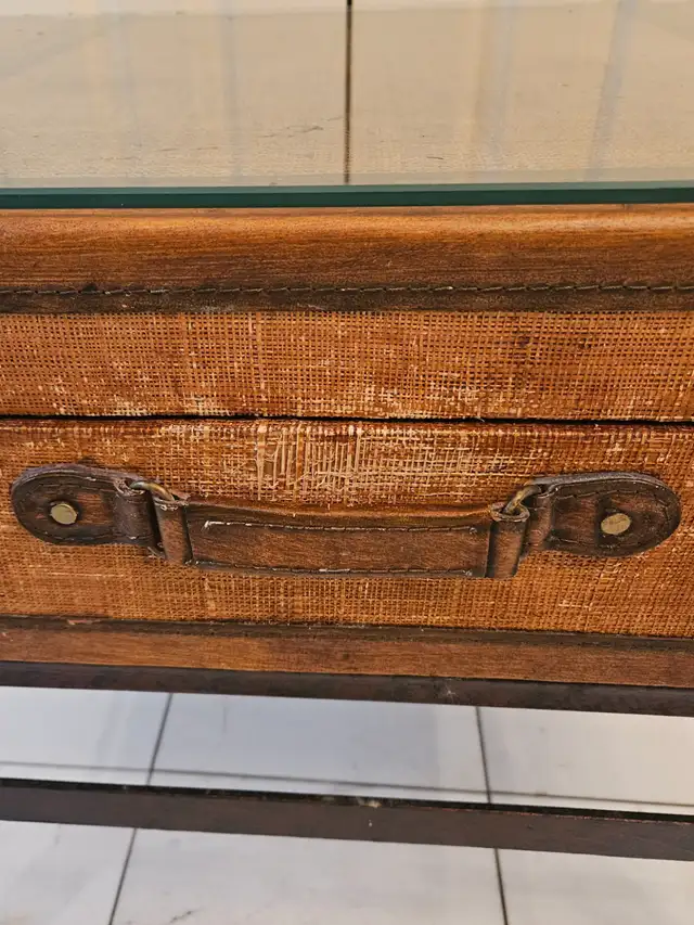 STILES BROTHERS STYLE SAFARI WICKER SIDE TABLE WITH DRAWER in Coffee Tables in City of Toronto - Image 11