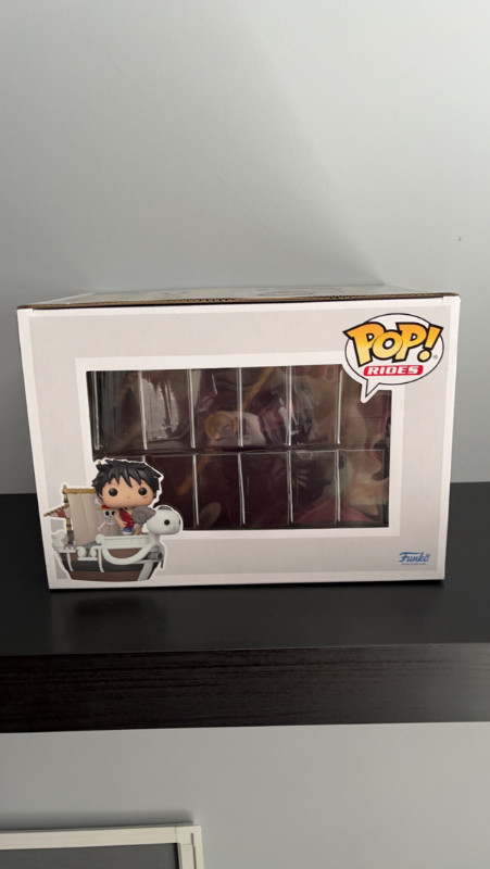 Luffy With Going Merry One Piece Funko Pop in Arts & Collectibles in Oakville / Halton Region - Image 4