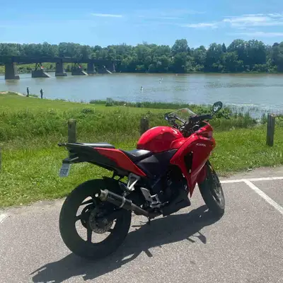 Looking to sell my 2013 Honda CBR 250R. Moved to BC from Ontario about a year ago and brought my bik...