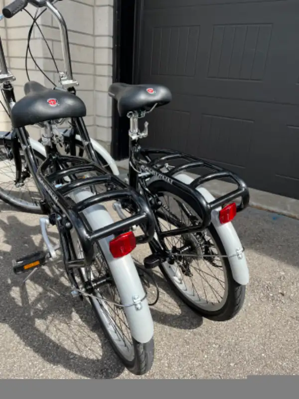 Schwinn Loop Adult Folding Bicycle, 20-Inch Wheels, 7-Speed in Cruiser, Commuter & Hybrid in Oakville / Halton Region - Image 8