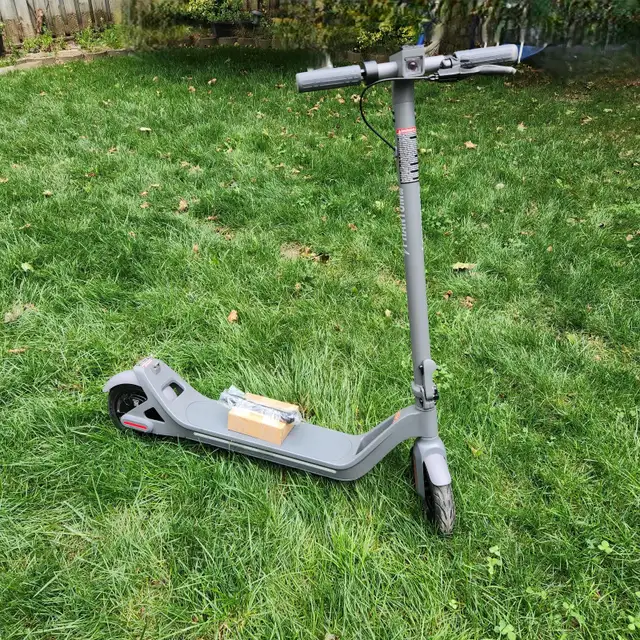 Electric Scooter Phantomgogo A8  – 45 km Range, App Control, Reg in Road in Kitchener / Waterloo - Image 6