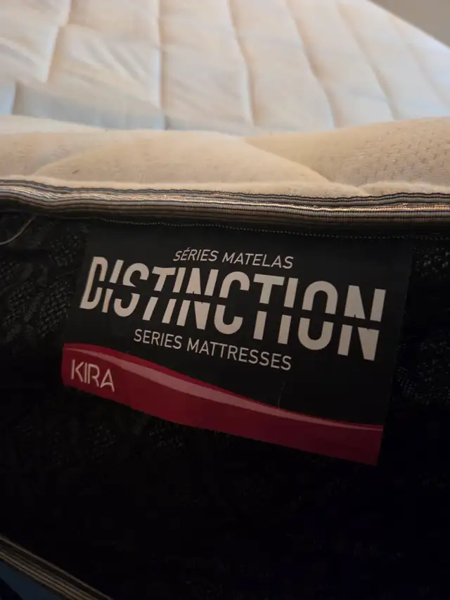 Kira distinction series mattress an bed frame queen size in Beds & Mattresses in Bedford - Image 3