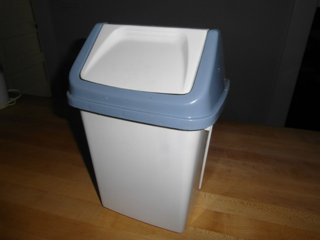 Small flip top bin in Other in Stratford