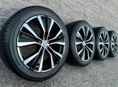 Nokian Tyres Hakkapeliitta R5 SUV Studless Snow Tires and original 20 Inch Volvo XC 60 "Black Diamon...