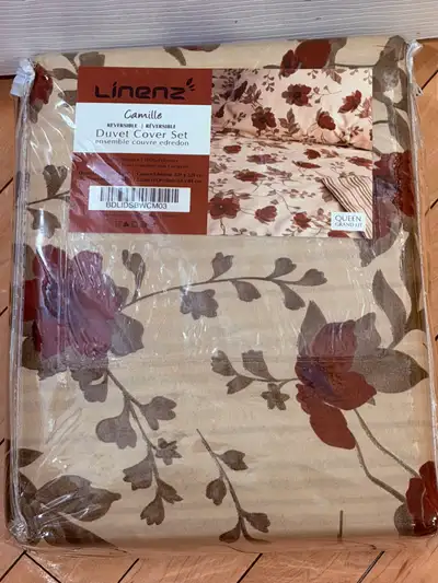  Brand new Linenz Camille Queen Duvet, View more