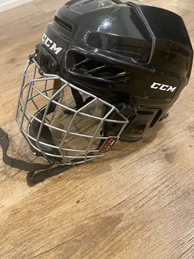 CCM youth FL 3DS hockey helmet w cage, View more