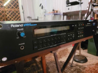 Roland D-550 synth rack, digital LA-Synthesis