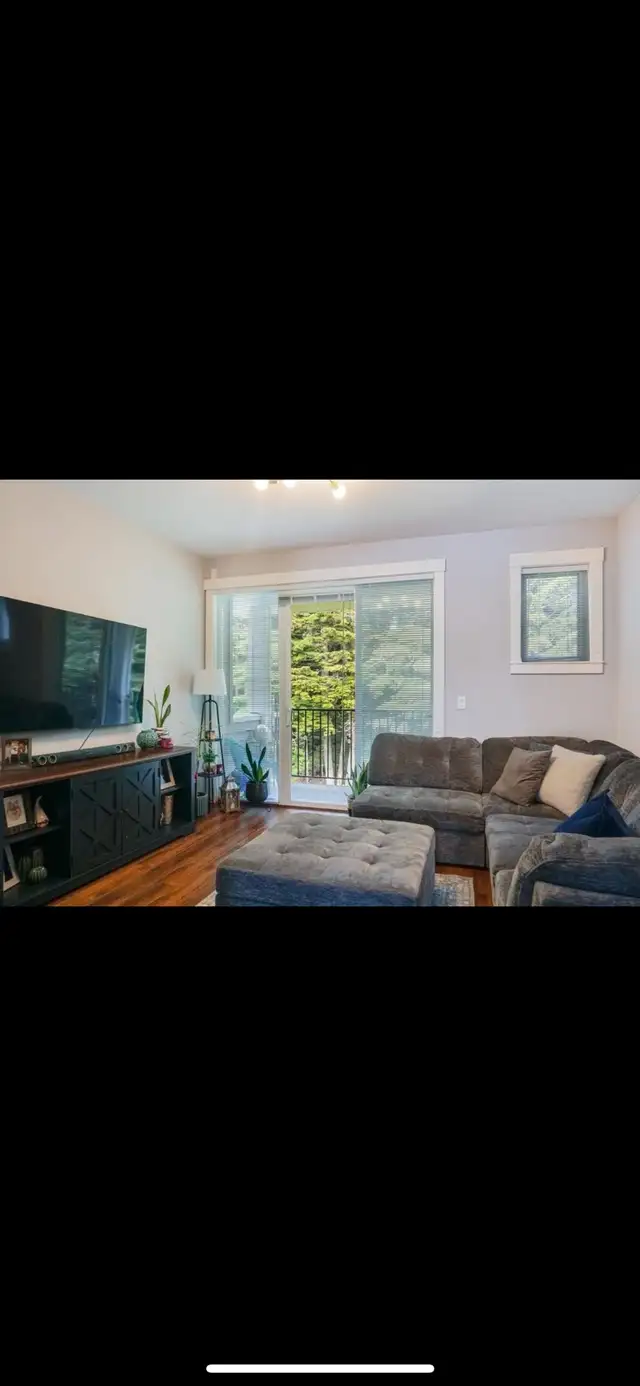 2 Bed 2 Bath Renovated Townhome in Long Term Rentals in Kitimat - Image 7