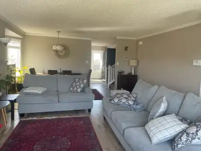 3300 furnished OR 2850 unfurnished Oxford neighborhood Spacious and well-maintained 4-bedroom, 3-bat...
