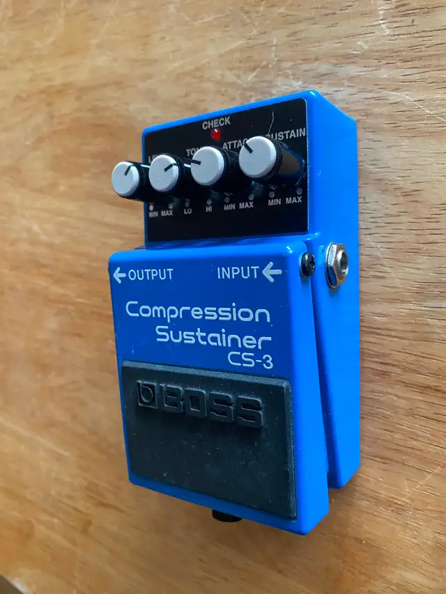 Boss CS-3 Compressor Pedal in Amps & Pedals in Kitchener / Waterloo - Image 3