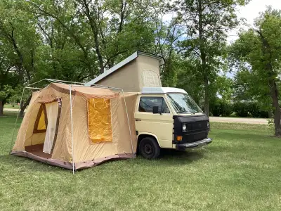 1982 Volkswagen Westfalia Vanagon 1.6 litre diesel engine. Manual transmission comes with attachable...