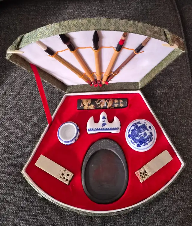 Vintage Chinese reign mark stamping  ink/ wax seal kit in Hobbies & Crafts in Owen Sound - Image 3