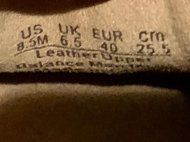 Naturalizer Black Women’s Size 8.5 Flats Leather Shoes in Women's - Shoes in Kitchener / Waterloo - Image 4