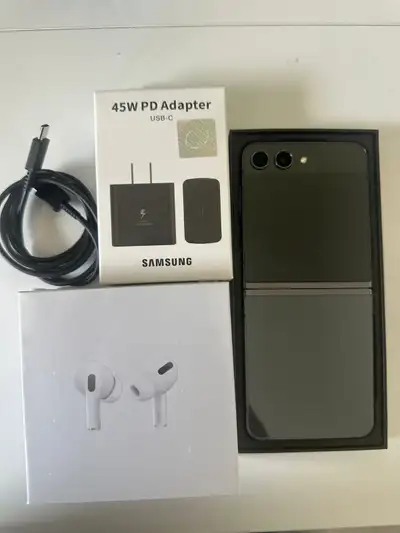 Samsung Galaxy Flip 5 128gb **Pods Pro Pkg + Delivery**, View more