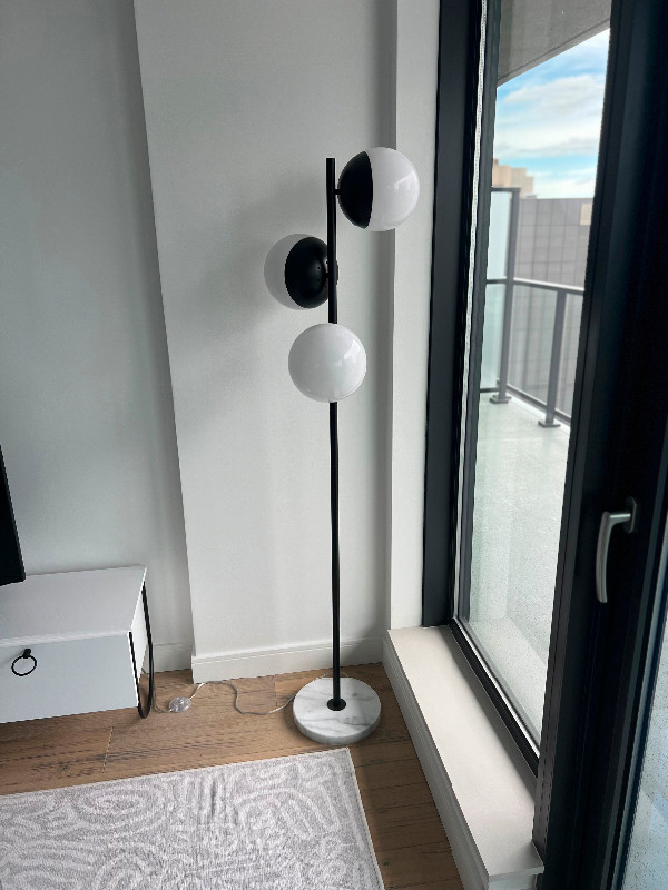 3 Globe Floor lamp with LED bulb and remote to activate colours in Other in City of Halifax - Image 2