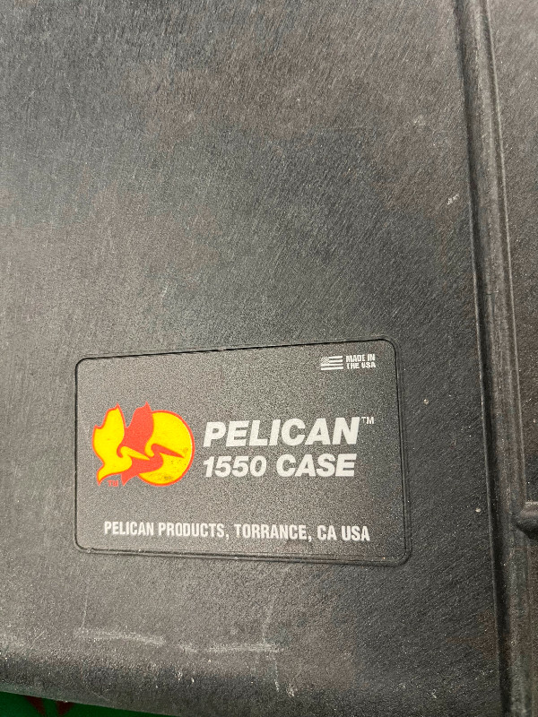 LARGE PELICAN CASE 1550 WITH FOAM in Performance & DJ Equipment in Calgary - Image 3
