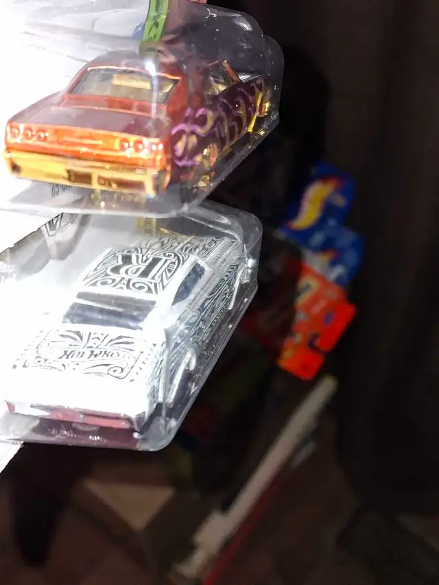 '65 Chevy Impala Hot Wheels lot of 5 variations  in Toys & Games in Guelph - Image 8