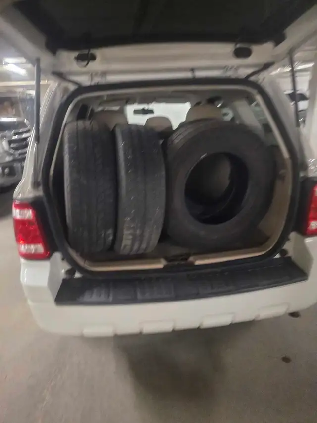 Ford Escape 