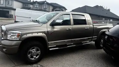 This truck has been deleted Aftermarket CarPlay Stereo / Navigation Aftermarket High End LED Headlig...