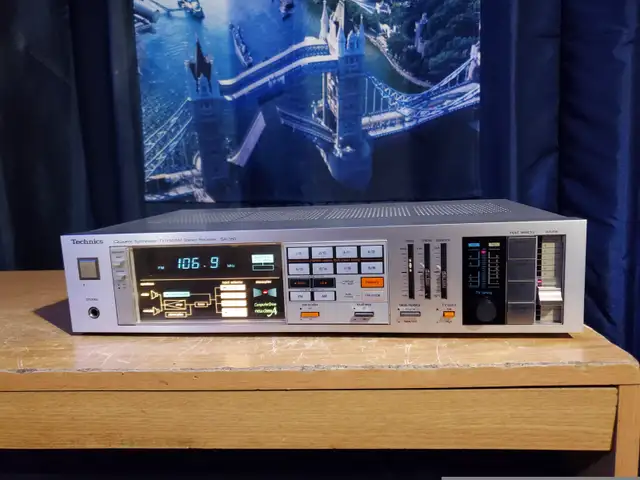 Amplificateur AM/FM Stéréo tuner qualité Technics modèle SA-350 in Stereo Systems & Home Theatre in Trois-Rivières - Image 6