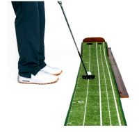 Dustin Johnson V4 Golf Putting Green Mat - Standard