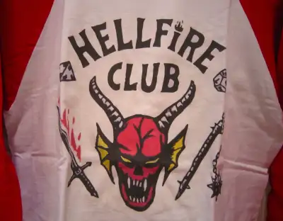 Hellfire Club Stranger Things Raglan T-shirt Medium, View more