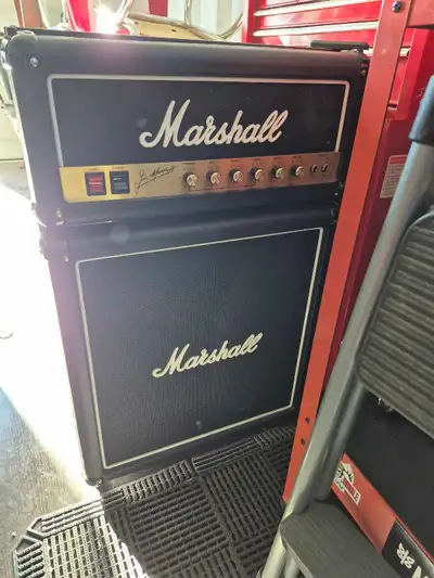 Marshall mini fridge, good condition.