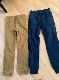 Boys old navy Kayki pants - size large 10-12
