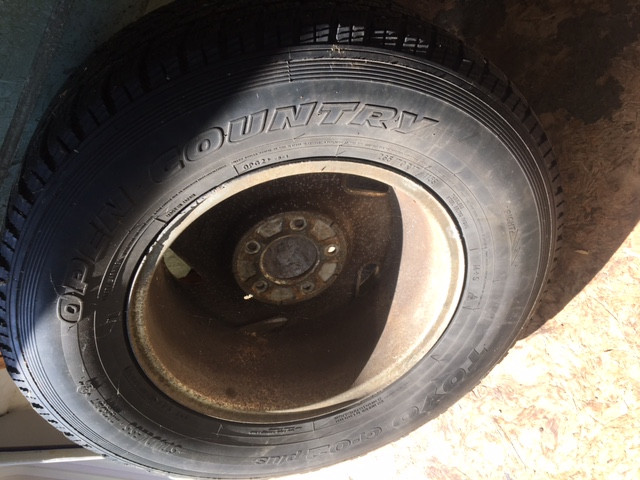 2 pneus d'hiver pour camion, Toyo G02 plus 265-70-R17 dans Pneus et jantes  à Ville de Québec - Image 4