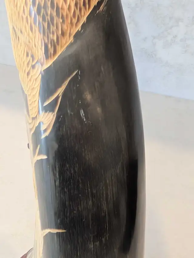 Pair of Mounted Carved Water Buffalo Horns with Dragons and Phoe in Arts & Collectibles in Markham / York Region - Image 9