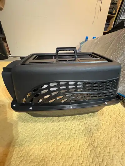 Petmate 2 Door Top-Load Kennel with cushion, View more